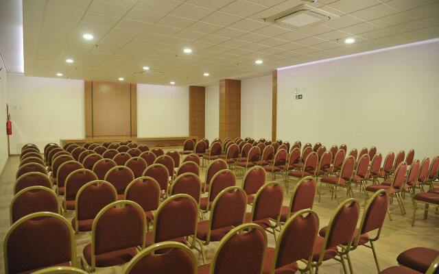 Hotel Maestro Premium Cascavel