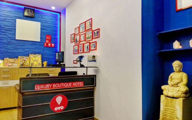 OYO 6144 Hotel M Plaza