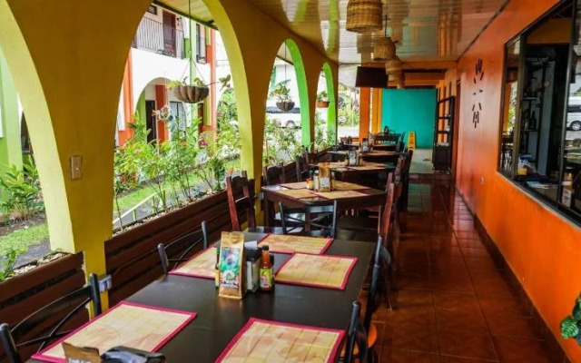 Hotel Las Flores