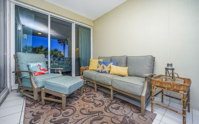 The Crescent 111 - 1638157