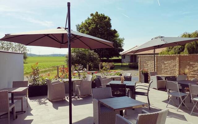 Auberge De Villequier