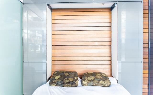 Stylish Studio Flat on Regents Canal Near Angel