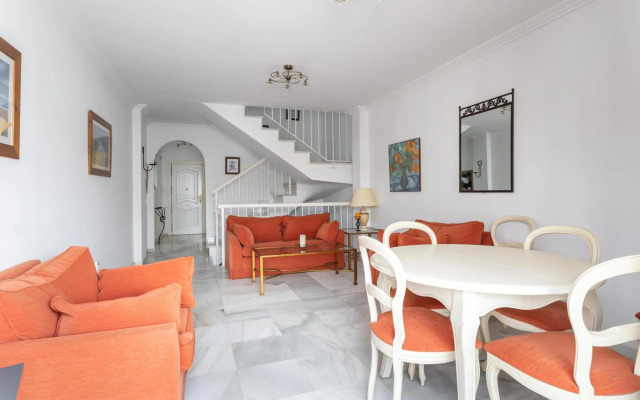 Modern Family Town House