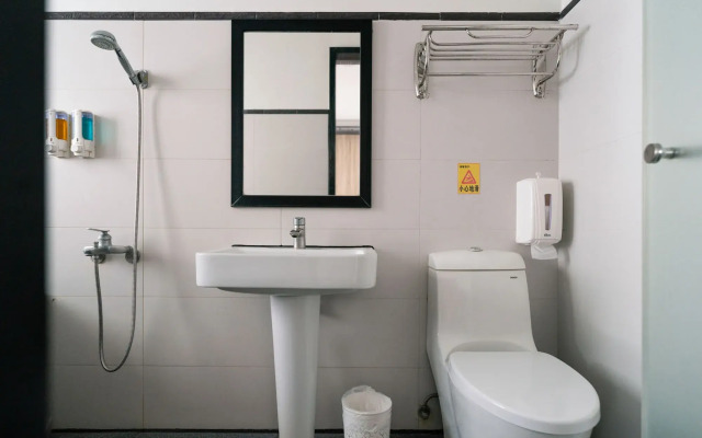 58˚ Hotspring Hotel