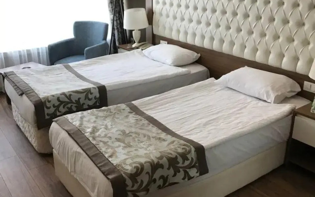 Esila Hotel