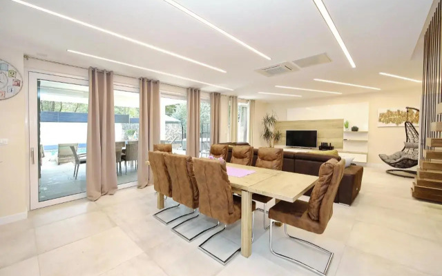 Apartments Zaton
