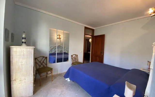 Apartment in Villa With Garden-rif Gioco