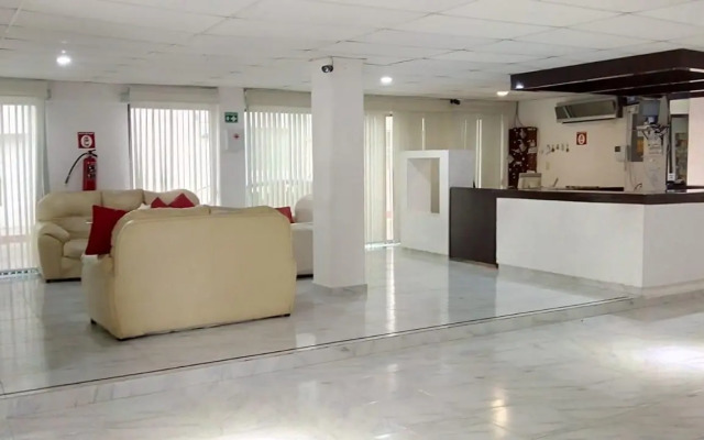 Ikaro Suites Cancun