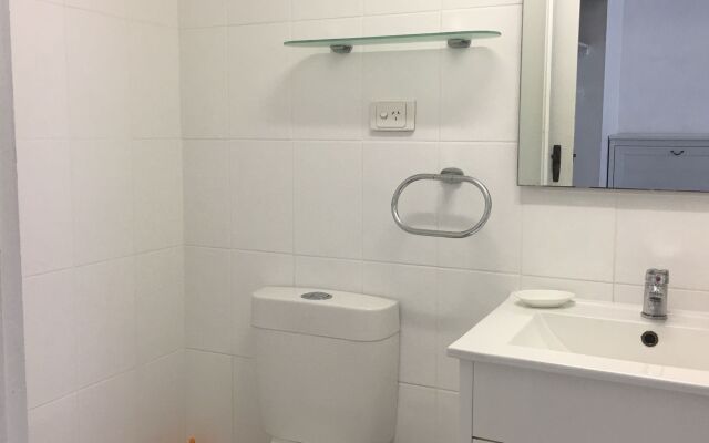 Merrima Court Holidays