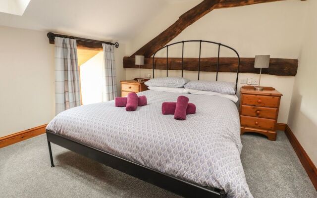 Ingleborough Barn