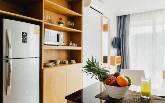 热带景观世元武里奈汉海滩公寓(Saiyuan Buri Nai Harn Beach by Tropiclook)