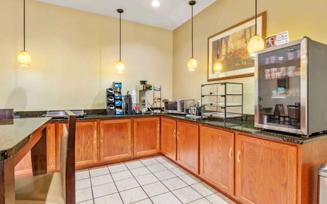 Best Western Clearlake Plaza