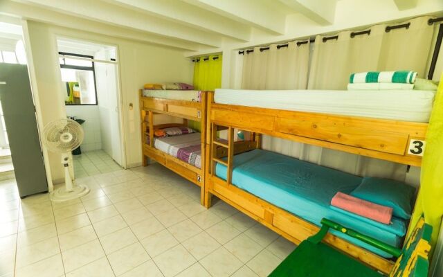 Blue Almond Hostel San Andres