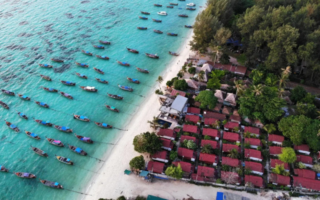 Lipe Power Beach Resort
