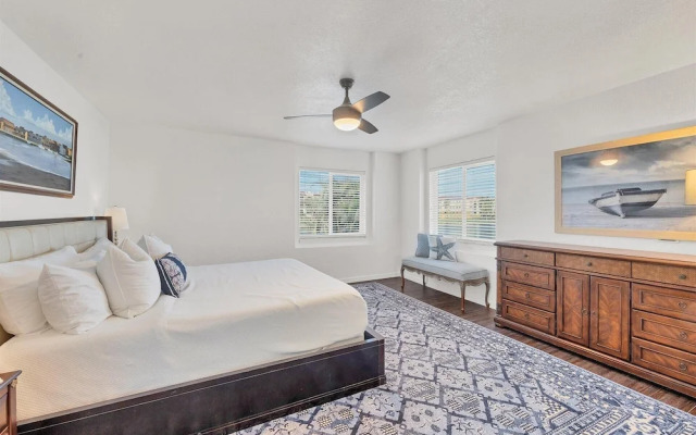 175 Colony Point Drive