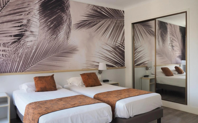 Hotel Busby