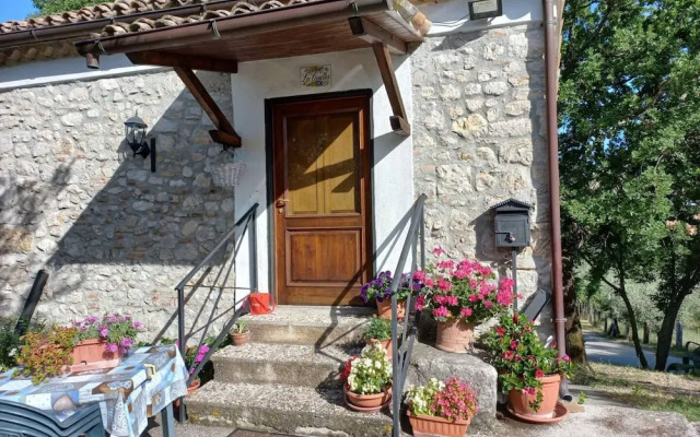 The Little House of Vacone Italy