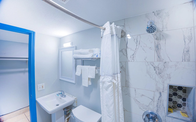 Aladdin Motel By OYO Merritt Island