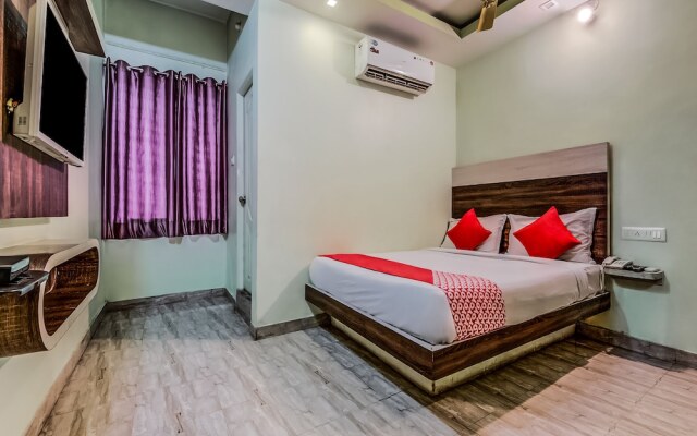 OYO 18873 Hotel Comfort