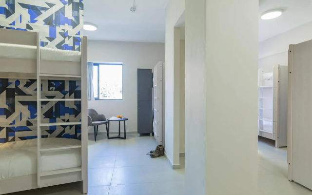 Stay Inn Hostel