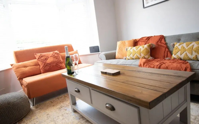 Ideal Lodgings in Royton