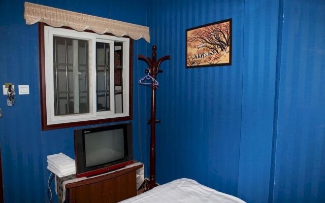 Yanying International Youth Hostel