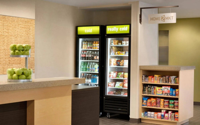 Home2 Suites By Hilton Milwaukee Brookfield