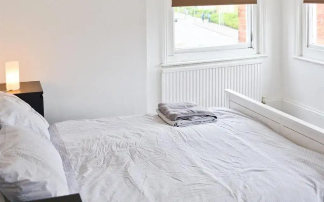 Corner House Apartment