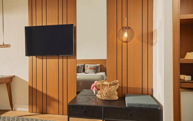 Club Nur Hotel