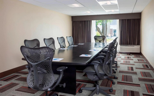 Four Points by Sheraton Buffalo Grove