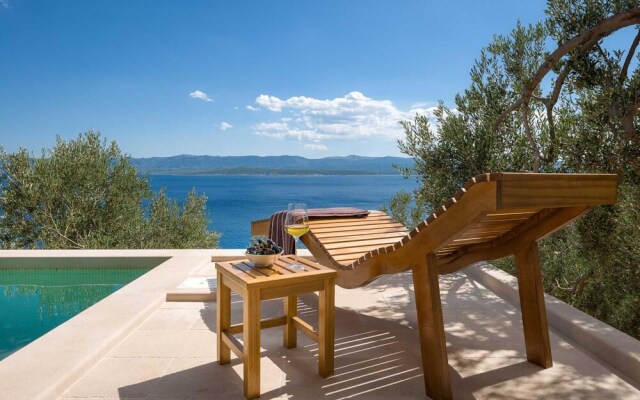 Villa Bol Summer House