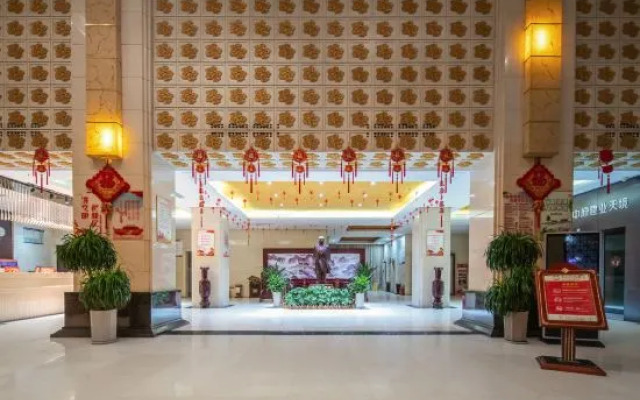 Sanheyuan Hotel (Zhecheng Future Avenue Branch)