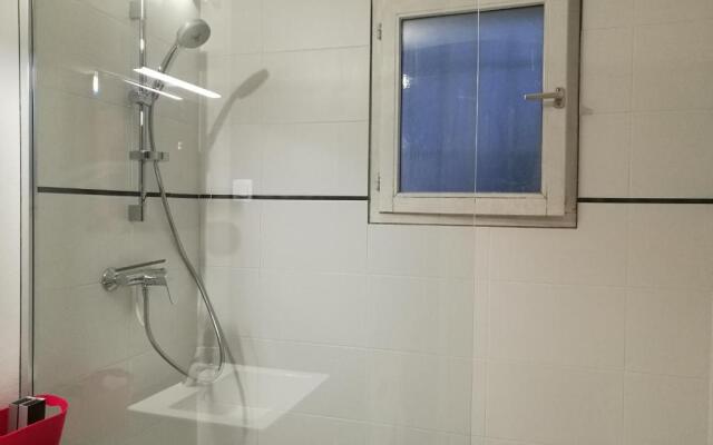 Nicolas I, 53m2, une chambre, parking privé