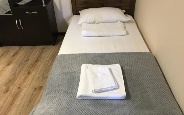 Отель Upstairs Hotel Tbilisi