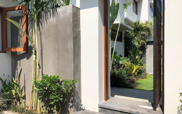 Arama Villas