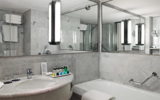 Sheraton Paris Charles de Gaulle Airport Hotel