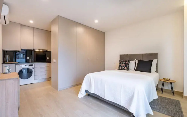 Carmo Residence Porto - S Francisco by Vacationy