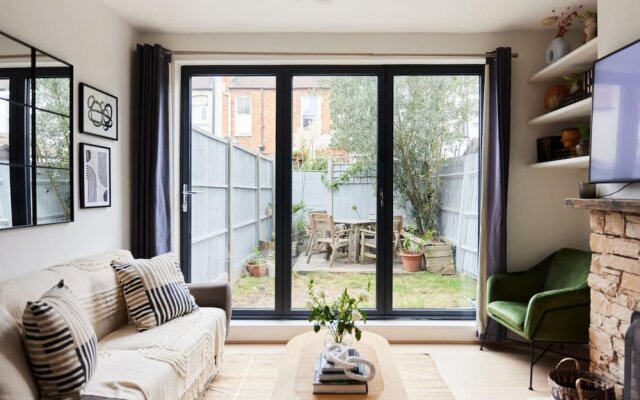The Mitcham Hideout - Lovely 2bdr Flat With Garden