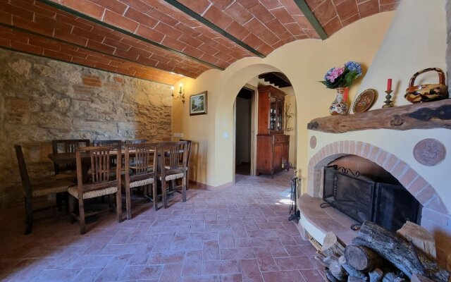 Lovely Holiday Home in the Heart of Monsummano Terme