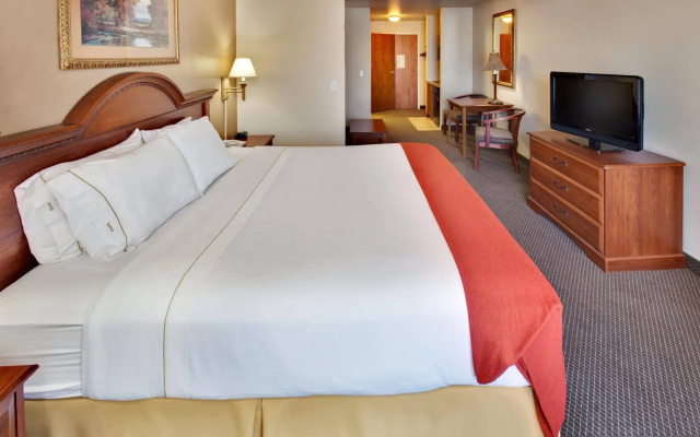 Garner Hotel Brookings by IHG