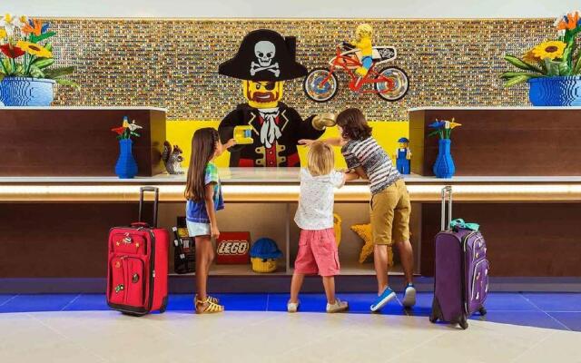 Legoland Hotel At Legoland California Resort