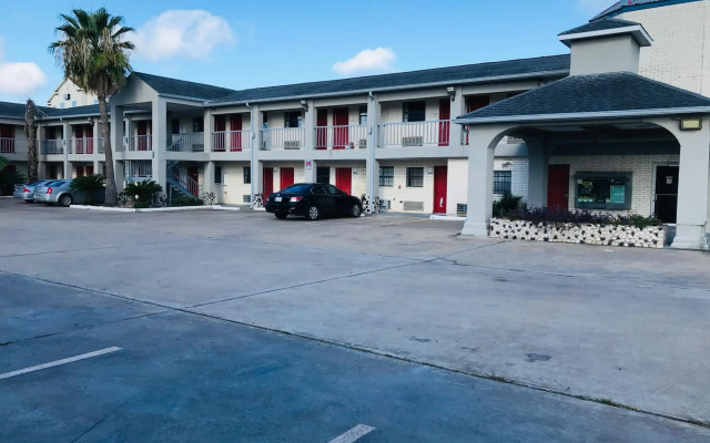 Summit Inn - Houston Medical Center