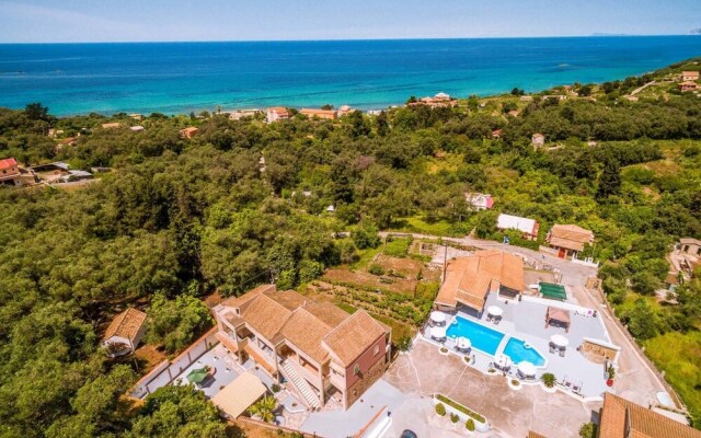 Loukia Luxury Apartments