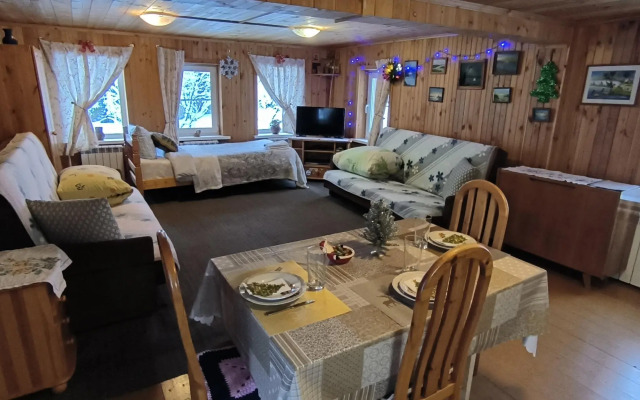 Дом Деревенский