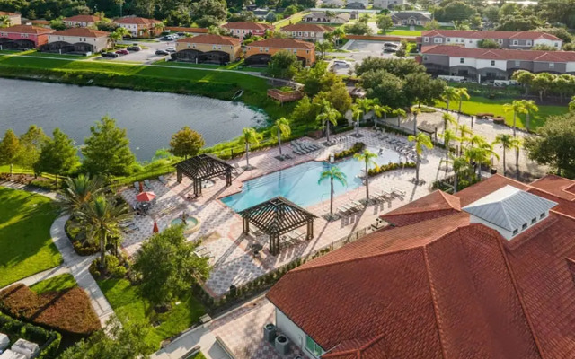 Waterfront Pet-friendly Home w Pool-spa-games-bbq