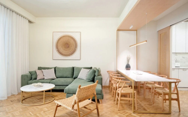 The Fancy Philosopher Apartment