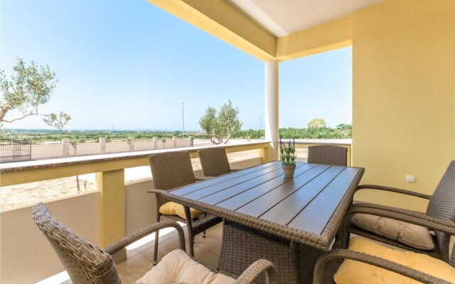 Nice Home in Ninski Stanovi With 4 Bedrooms and Wifi