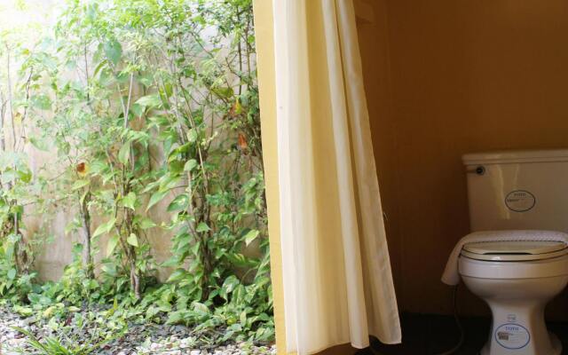 Baan Panwa Resort