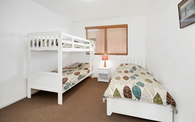 Lahaina Apartments