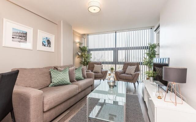 Host Apartments Standish Street Place